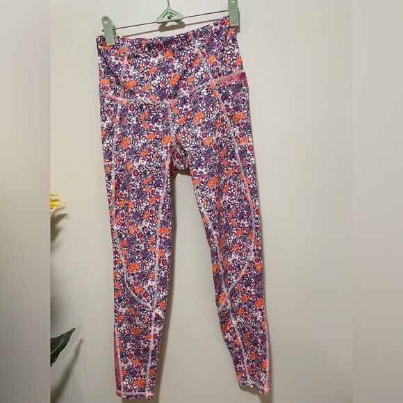 New Free People Free People high Rise leggings
Size S NWOT never worn before - Picture 1 of 7